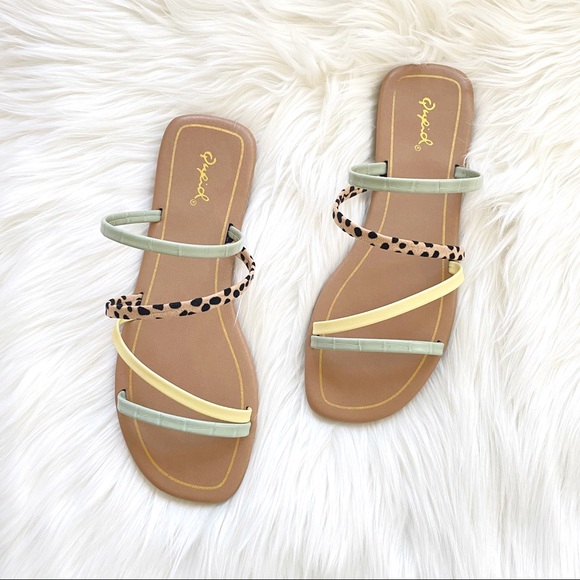 Strappy square toe slip on sandals slides flat - Picture 9 of 11
